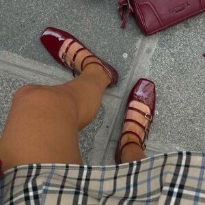 NWT Alohas Luke Onix Wine Burgundy Leather Ballet Flats - Size 40 (9)